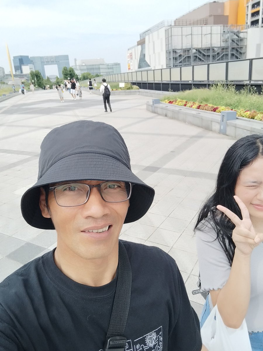 Di sambangin, kesayangan Ayah.