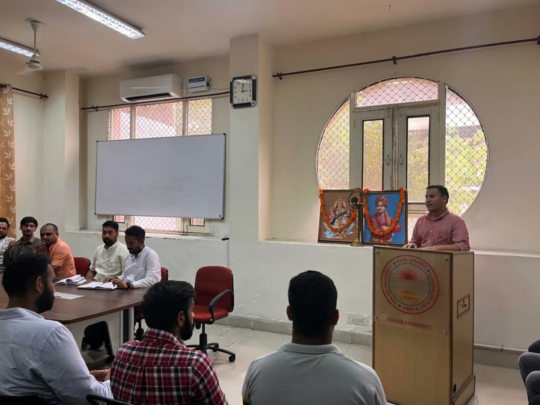 abvp4pu's tweet image. ABVP Panjab University unit met today at the campus in the benign presence of North Zone Organisation Secretary Gaurav Attri ji, Former North Zone Organisation Secretary Vijay Pratap ji, State Organisation Secretary Samsher Singh ji and State Secretary Manmeet Singh ji.