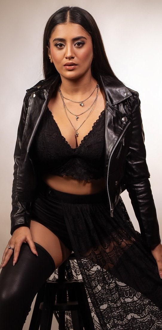 GRk5M8maUAEHMqy?format=jpg&name=medium