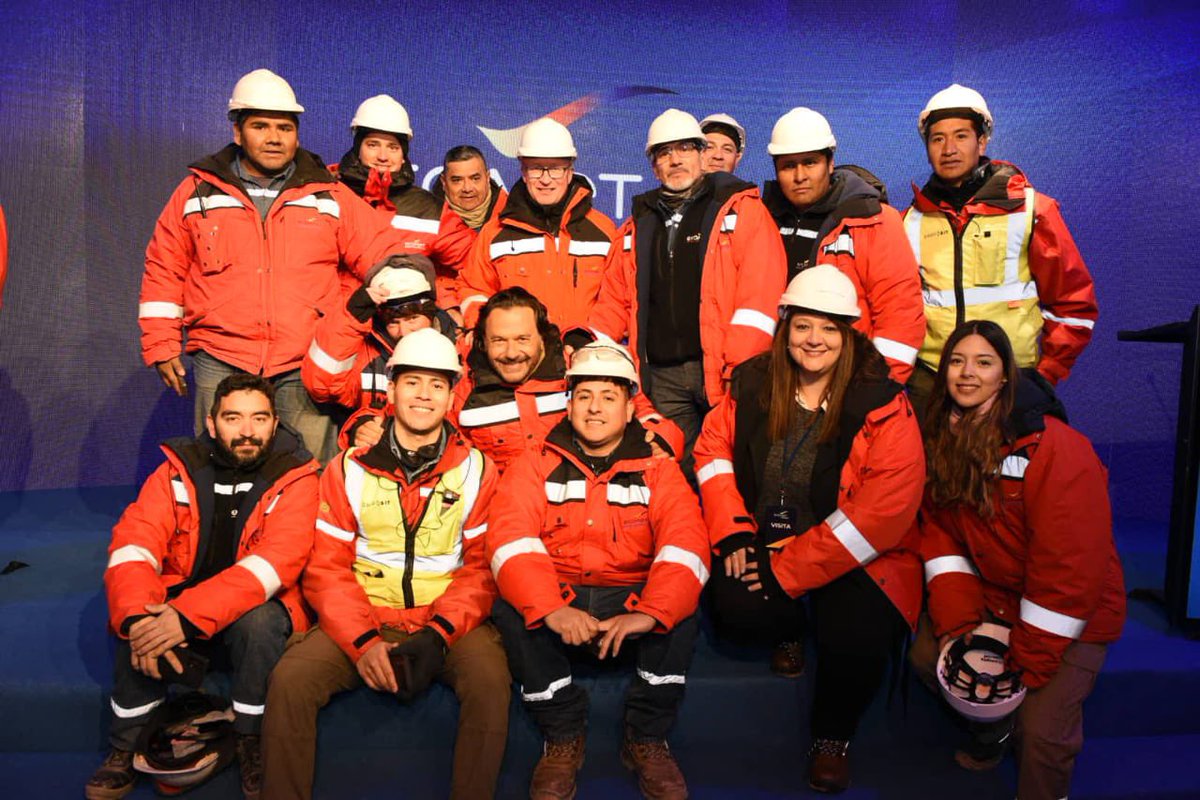 🤝🏻Seguiremos cumpliendo con nuestros compromisos, brindando seguridad jurídica, reglas claras y previsibilidad; respetando el medio ambiente y cultivando día a día la licencia social con nuestros queridos hermanos de la Puna (+)