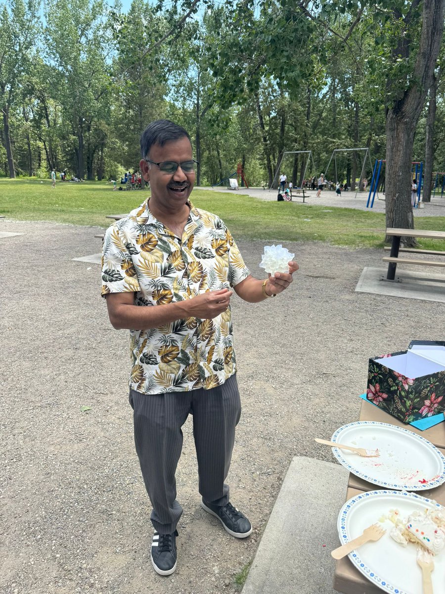 AISEL_UofC's tweet photo. Today, we bid farewell to Prof @VThangadurai4, who has been the guiding light for @AISElgroup. As he embarked on a new journey @StAndrewsChem, we want to express our deepest gratitude for his unwavering support and mentorship 
#NewBeginnings #Farewell https://t.co/DrIq3oBAnM