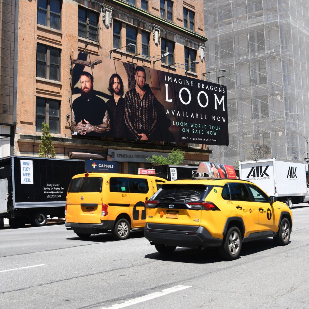 Imagine Dragons is hitting the road with their Loom World Tour. Tickets are on sale NOW 🎸🔥 
.
.
.
.
.
.
.
.
#LOOMworldtour #LOOM #Billboards #MusicMarketing #dashtwodidthat #AdvertisingAgency