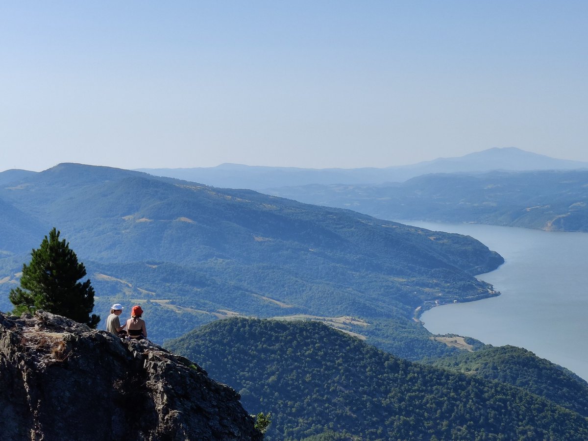 MANOLauraE's tweet photo. #hiking #nature #photograghy #Danube
#tourism #mountains https://t.co/yTDJgrZJFq