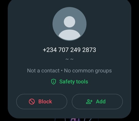 RED ALERT 🚨: This number has been going around scamming people and hacking people's WhatsApp accounts, calling them to pair with him. Kindly beware and you all can call to "greet" him sha.