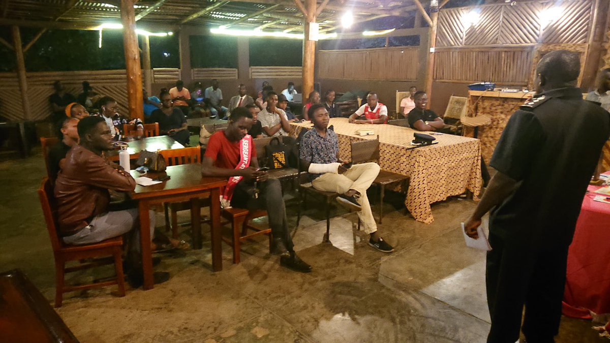 RACBukoto's tweet photo. Question and Answer session on going @KihumuroLotson @BagooleKennedy @TMutagwanya
#ClubPR_ @switzer_micheal https://t.co/fEgQN1ZsjE