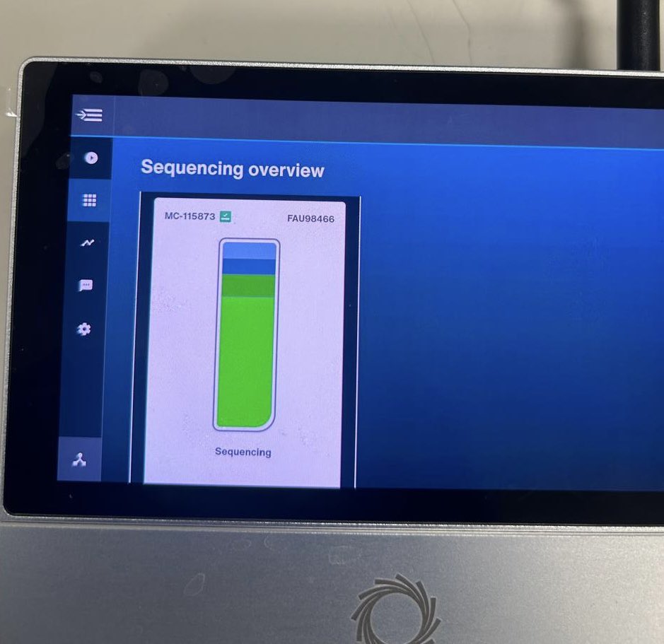SulamitaCorrea4's tweet photo. In the past few days, we learned from Dr. @trilingabala how to prepare samples for Nanopore sequencing. 🧫🧬 Thank you, Bala 💪🏽💪🏽💪🏽 https://t.co/QqCSrmWQjp
