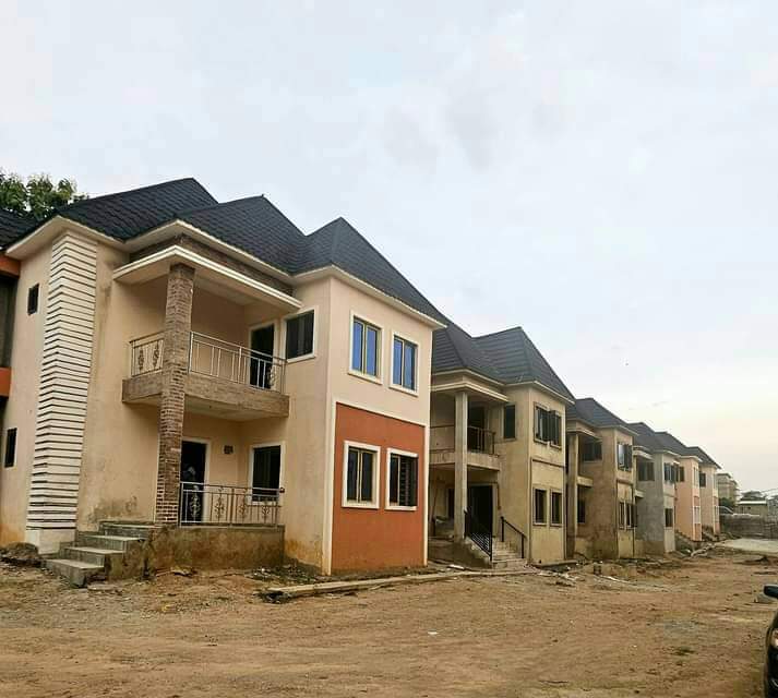 NwoyikaL's tweet image. Unleash the complete potential of Real Estate trading with NWOYIKA INVESTMENT LTD ! Trade  with confidence with a regulated and licensed broker! 🛡️

Send in all your enquiries today,,,

nwoyikainvestment.com

#RealEstate #EngineeringAndConstruction #AgricultureAndExports,,,