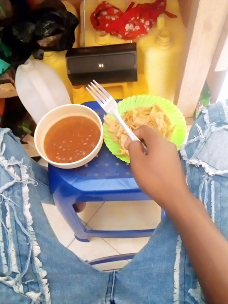 To all those who push life without rich parents 🙅🙅🙅