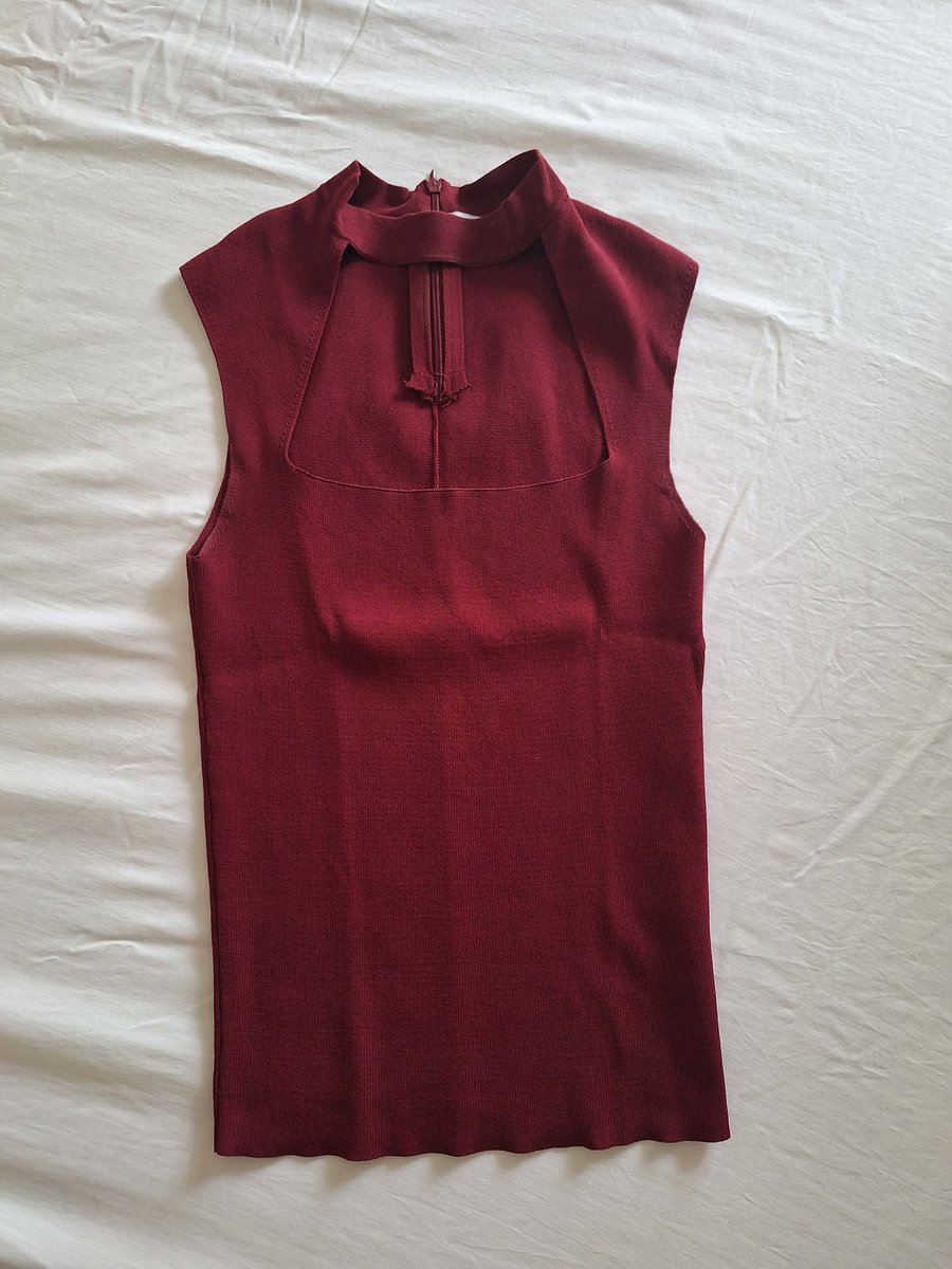 pleasebemyharry's tweet photo. https://t.co/NOe5VEmzRf

NEW! 

#vinted #secondhand #straykids #kpop #bts #style #versace #secondamano #rt #DGAltaModa #loveisland https://t.co/dIzXyTfYph
