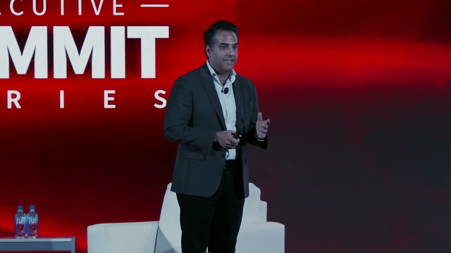 mmelius77's tweet photo. Watch Sanjay Sood and Al Miralles’s CDW Executive SummIT 2024 session where they unveil CDW's approach to technology decision-making. Learn how we've transformed our tech team, prioritized investments, and harnessed creativity to drive impactful results. https://t.co/MibCdbQscV https://t.co/b8r7d2KE5F