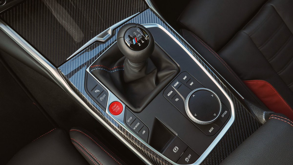 BMW's tweet image. Make waves with the 𝘴𝘪𝘨𝘯𝘢𝘵𝘶𝘳𝘦 𝘔 visual appeal.
 
The new BMW M2 Coupé.
#THEM2 #BMW
 
The BMW M2 Coupé: Mandatory information according to german law ’Pkw-EnVKV’ based on WLTP: energy consumption combined: 10.2-9.8 l/100 km; CO₂ emissions combined: 231-222 g/km;…