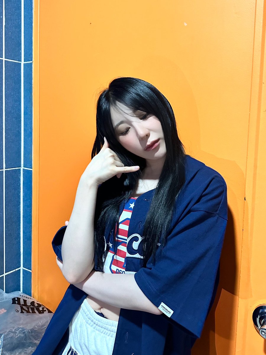 official_LCY's tweet photo. [#CHAEYEON_pic📸] 24.07.03 LEE CHAE YEON The 3rd Mini Album [ SHOWDOWN ] SHOWCASE

채연이의 열정과 사랑이 담긴 ‘SHOWDOWN' 쇼케이스가 마무리되었습니다 💙
채리쉬와 함께 할 날을 기대하며 다 같이 CALL ME CHAEYEON 📞

#이채연 #LEECHAEYEON
#DON_T #SHOWDOWN https://t.co/ZDWsxOFbIX