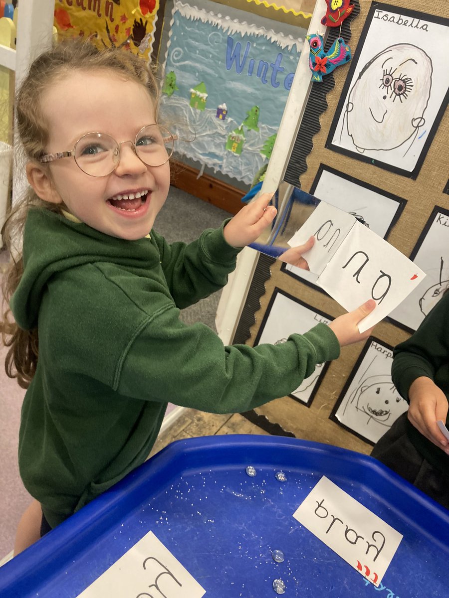 PlasmarlPrimary's tweet photo. @plasreception have been busy code busting today! We used the mirrors to find out what the jumbled words say https://t.co/BvMch13adv