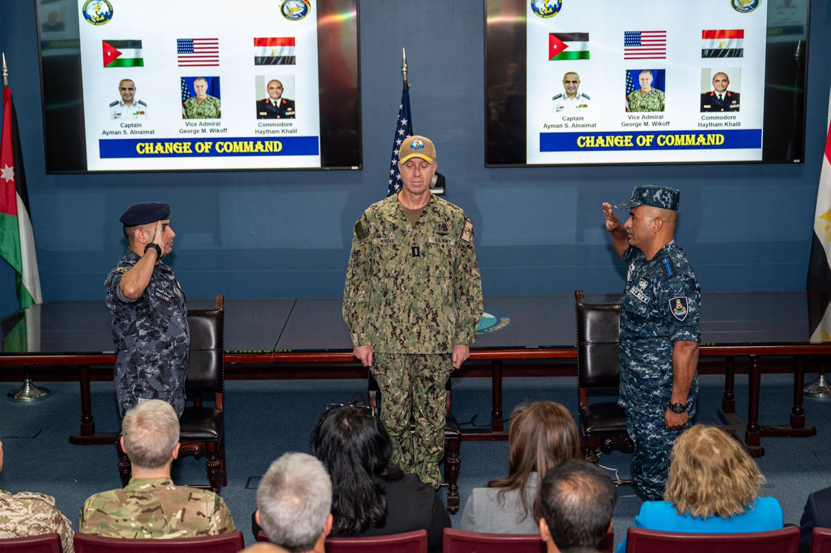 CMF_Bahrain's tweet photo. The Egyptian Navy assumes command of Combined Maritime Forces’ maritime security training focused task force during a change of command ceremony at the CMF headquarters in Manama, Bahrain, June 30.#Readytogether

For the full story, follow the link below⬇️
https://t.co/fajnVBDzYf https://t.co/zVsWQZIqGj