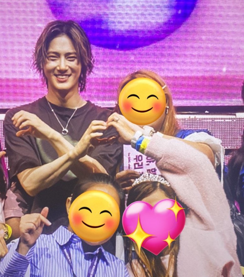 Juju | went to EXhOrizon in Seoul 🇰🇷🇰🇷🇰🇷 tweet media