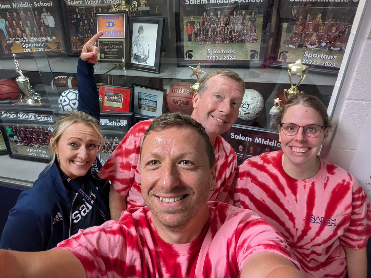 Salem Middle School tweet media