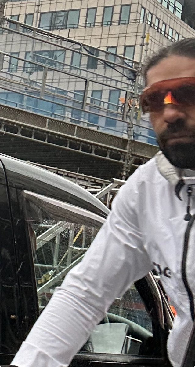 Anyone recognise this cycle courier firm/logo? The rider just launched an unprovoked attack on a van driver and has done quite a bit of damage!