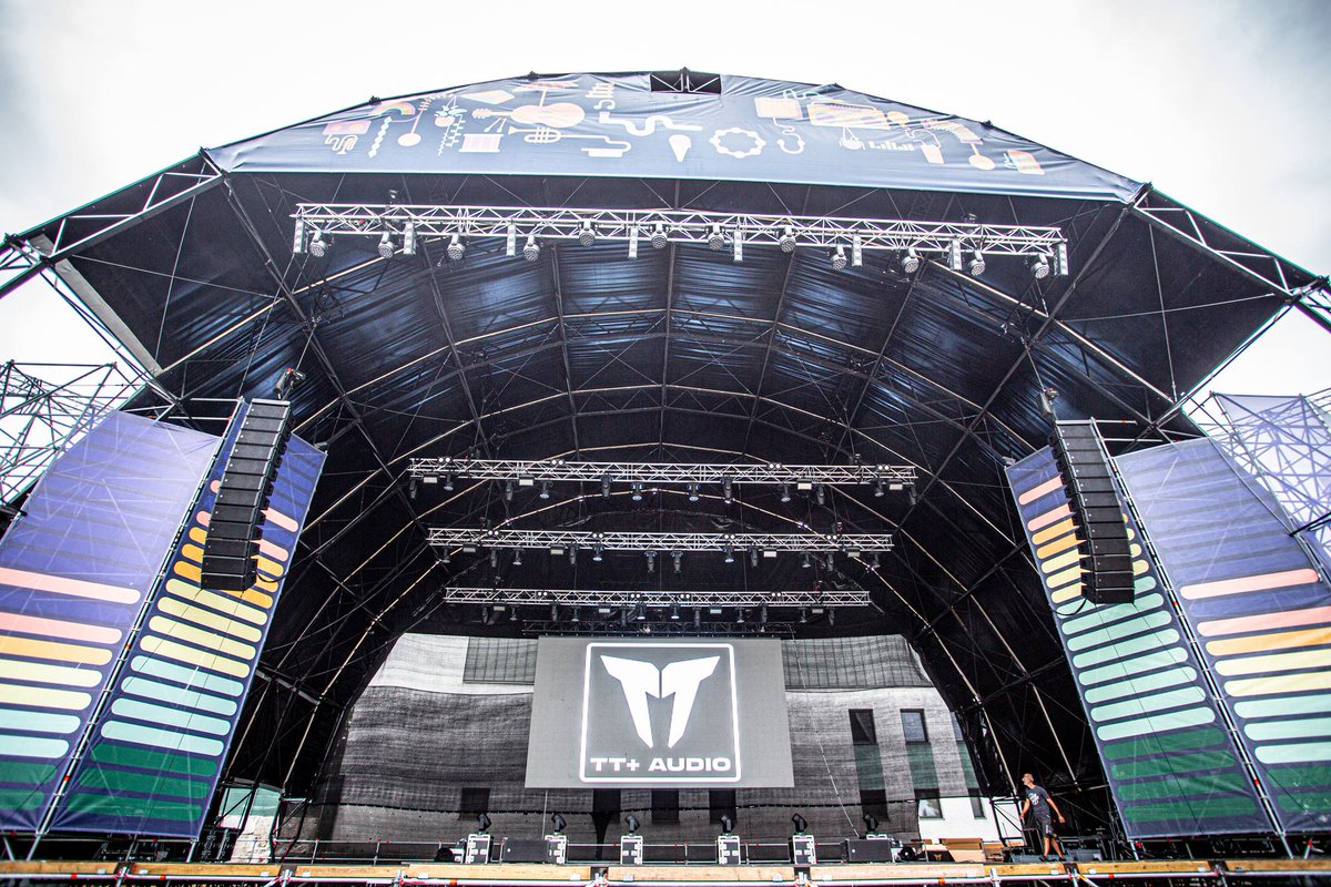 ttaudioofficial's tweet photo. Gyárkert Kultúrpark kicks off the summer season with the new TT+ Audio GTX 10.
-
@Chromasound delivers the first TT+ Audio GTX system in Hungary to the rental company Zolamedia!
-
📷: Macsu Pictures, Fux Marcell, Pesthy Márton
-
-
#ExperienceTT #GTXtour2024 #GTXsystem #proaudio https://t.co/0oc3X0hU9p