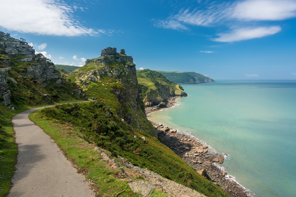 ScenicBuses's tweet photo. One of the UK’s most spectacular open top bus rides, combining the wild beauty of the Exmoor National Park and the seaside towns of Lynmouth &amp; Minehead - explore the Exmoor Coaster from @adventuresbybus.

Find out more on our website: https://t.co/7DsZ5wKCjJ https://t.co/YrabrTXSYq