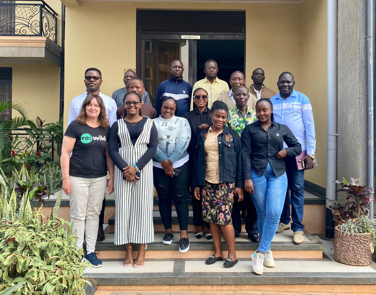 JRS and Re:Wild hosted scientists to a 2 day lost-species workshop in Uganda in June. Scientists pictured from Univ. of Kisangani, Univ. of Lubumbashi, State Univs. of Sumuliki, Rwenzori, Bukavu and the Centre de Recherche en Sciences Naturelles de Lwiro.   #LostSpecies
