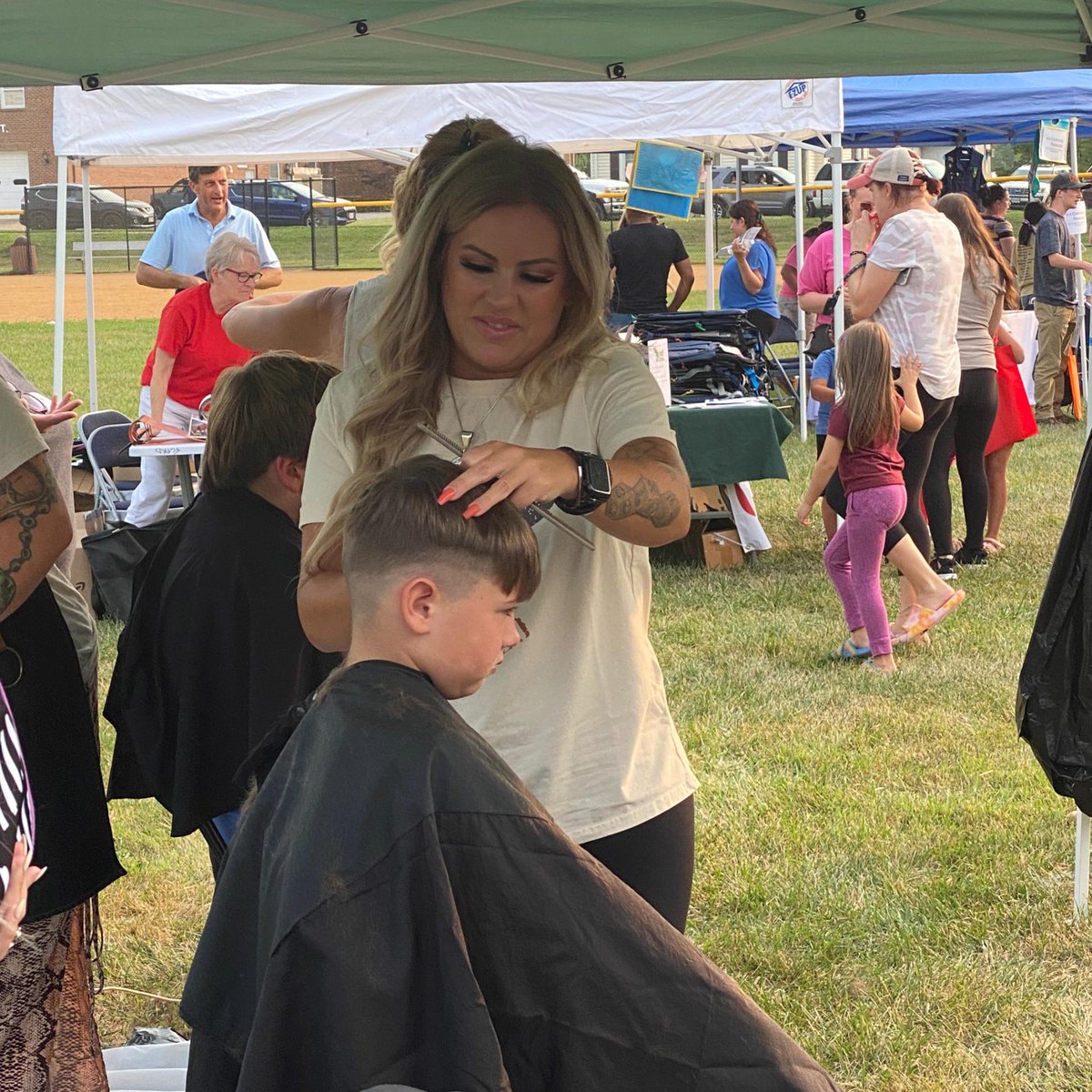 Fauquier Schools VA - NEWS (@fcps1news) on Twitter photo 📢 Calling All Hairstylists! ✂️ We need someone to provide haircuts for students at the Bradley Elementary and Marshall Community Center Back to School Fairs. Let's help our kids start the school year with confidence and style! 💇♂️💇♀️✨
Interested? Contact cyonkey@fcps1.org 📢 Calling All Hairstylists! ✂️ We need someone to provide haircuts for students at the Bradley Elementary and Marshall Community Center Back to School Fairs. Let's help our kids start the school year with confidence and style! 💇♂️💇♀️✨
Interested? Contact cyonkey@fcps1.org