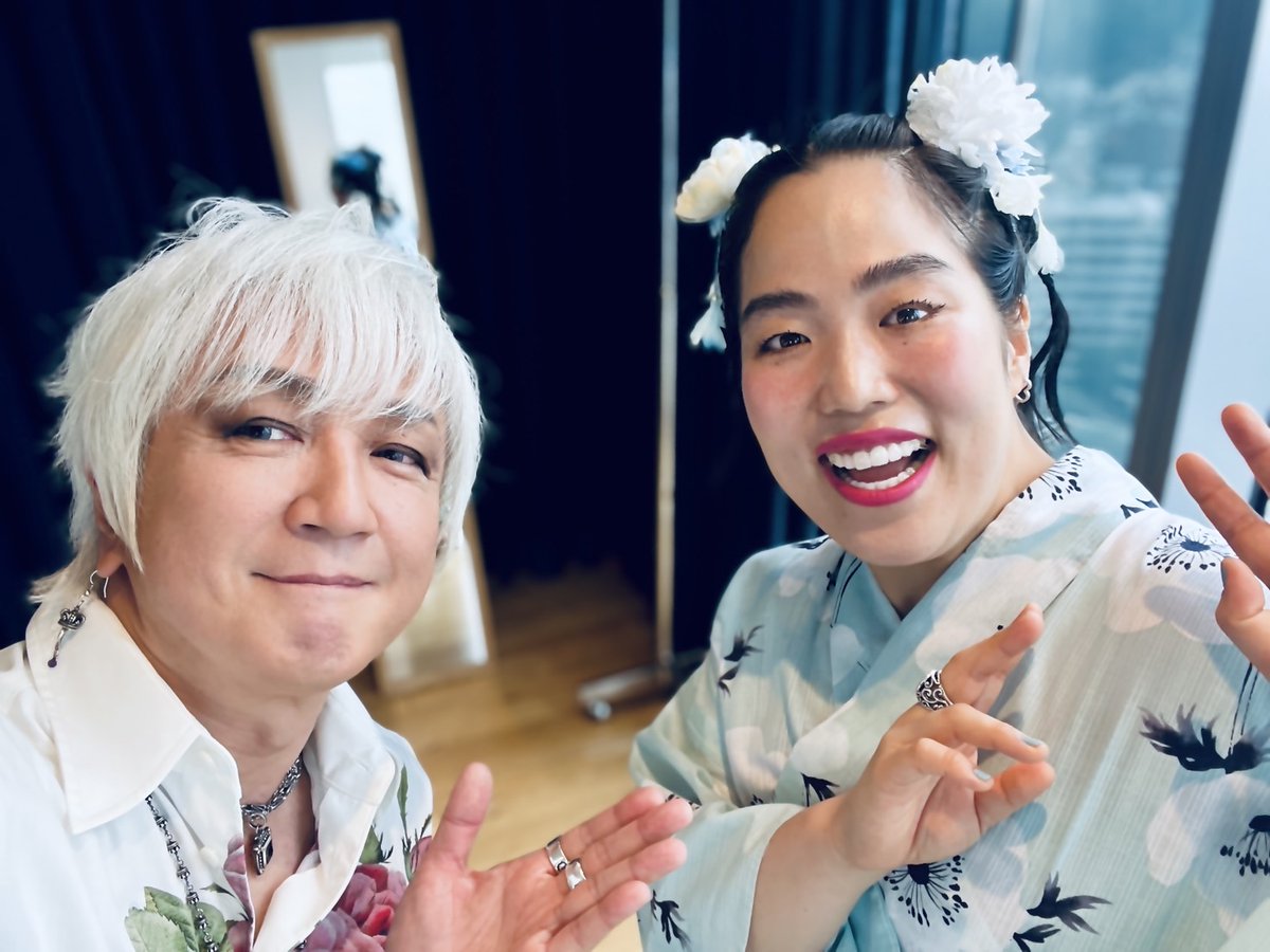 daisukeasakura's tweet photo. スペシャルサポーターのゆりやんレトリィバァさん🥰✨きらきらステキです❄️
#ディズニーミュージックファイヤーワークス 2024
音楽編集やメドレー制作で参加させてもらっています♫✨
#ディズニー花火 #dmf
➡️ https://t.co/8NGQPhmSuK https://t.co/qiJpulbURC