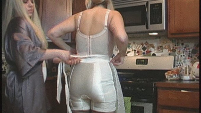 I sold another #clip! My House Wife MP4 https://t.co/Uk9e8HnHXQ https://t.co/7UKnzvCbVm<a href="/tag/clip"class="tags">#clip</a>