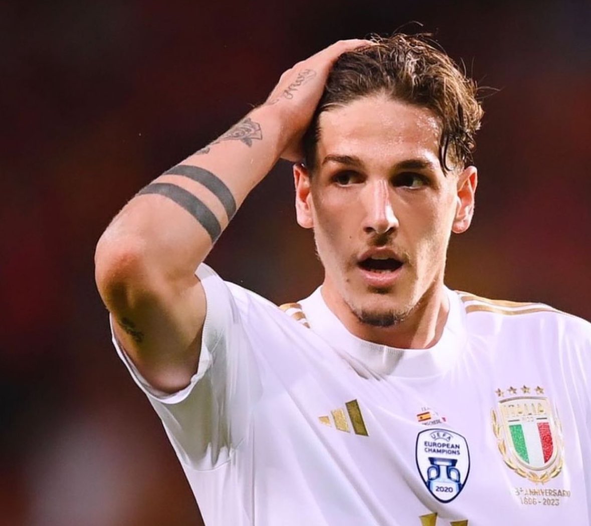 FabrizioRomano's tweet image. 🚨⚫️🔵 Atalanta are closing in on deal to sign Nicoló Zaniolo from Galatasaray!

Agreement at final stages, Zaniolo wants the move and just small details are being clarified.

Zaniolo will become new Atalanta player soon, after story reported weeks ago.

Here we go, soon 🇮🇹