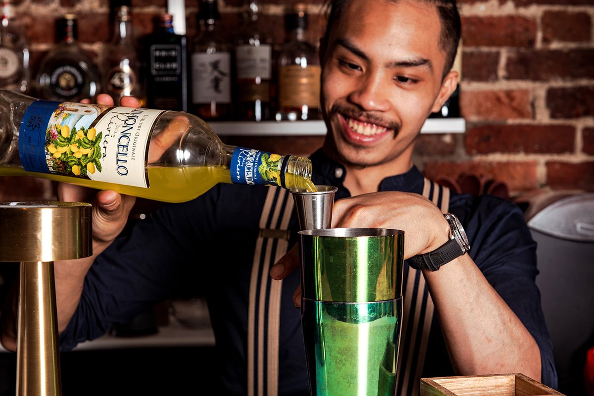 What’ll it be from behind the bar? Let Christian shake you up one of our colourful, creative cocktails for those midweek drinks; be it a classic or signature serve to tipple your fancy, it’ll whet your appetite and set you up nicely.

#tunbridgewells #cocktailart #mixologyart