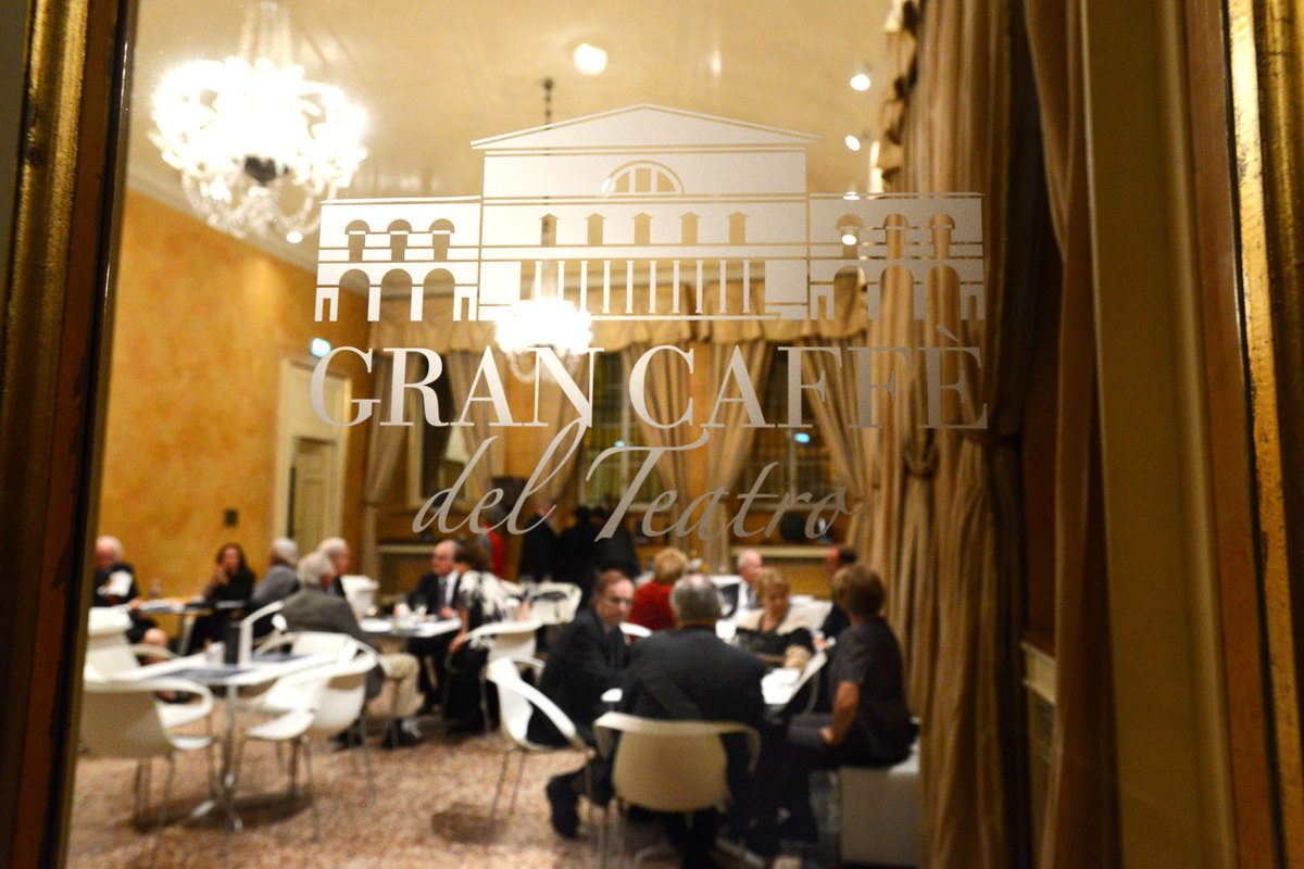 RegioParma's tweet photo. 📣 La Fondazione Teatro Regio di Parma ha avviato la procedura aperta per l’affidamento in concessione del servizio di gestione del #bar del Teatro. 
La procedura è pubblicata sul sito del @ComuneParma, nella sezione bandi di gara.
 >> https://t.co/n0q556L5QF https://t.co/8TLe37ZBV7