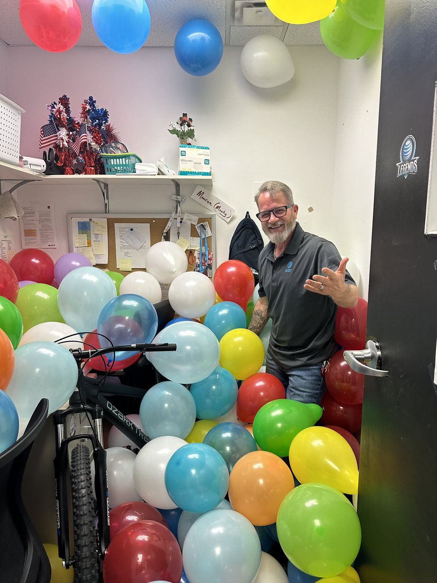 Monty Porter (@montyporter64) on Twitter photo Happy 60th Birthday to me!! Thank you for all the birthday calls and text yesterday! I had an amazing time turning 60 yesterday! #happybirthday #60isthenew30 #livelovebehappy #lovelife <a href="/_MightyMAS/">Mid-Atlantic States Team</a> Happy 60th Birthday to me!! Thank you for all the birthday calls and text yesterday! I had an amazing time turning 60 yesterday! #happybirthday #60isthenew30 #livelovebehappy #lovelife <a href="/_MightyMAS/">Mid-Atlantic States Team</a>