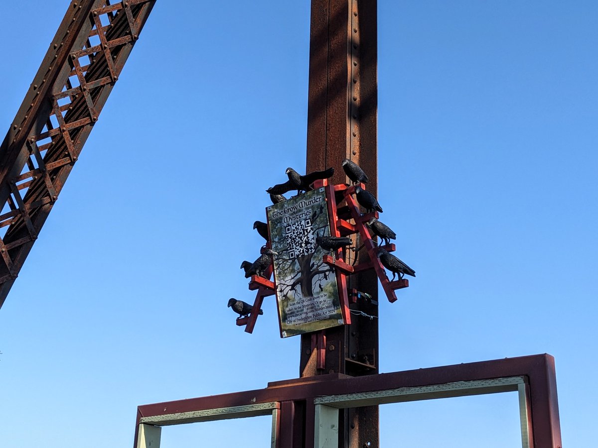 CityFredGov's tweet image. We excitedly announce that the works of two local artists are now on display as part of our Temporary Public Art Program!✨ Check out Jean Hudson’s ‘Waves’ and Gary Crosby’s ‘The Crow Murder, Mysteries’, and learn more about these interactive pieces here: ow.ly/61qy50SuzeJ