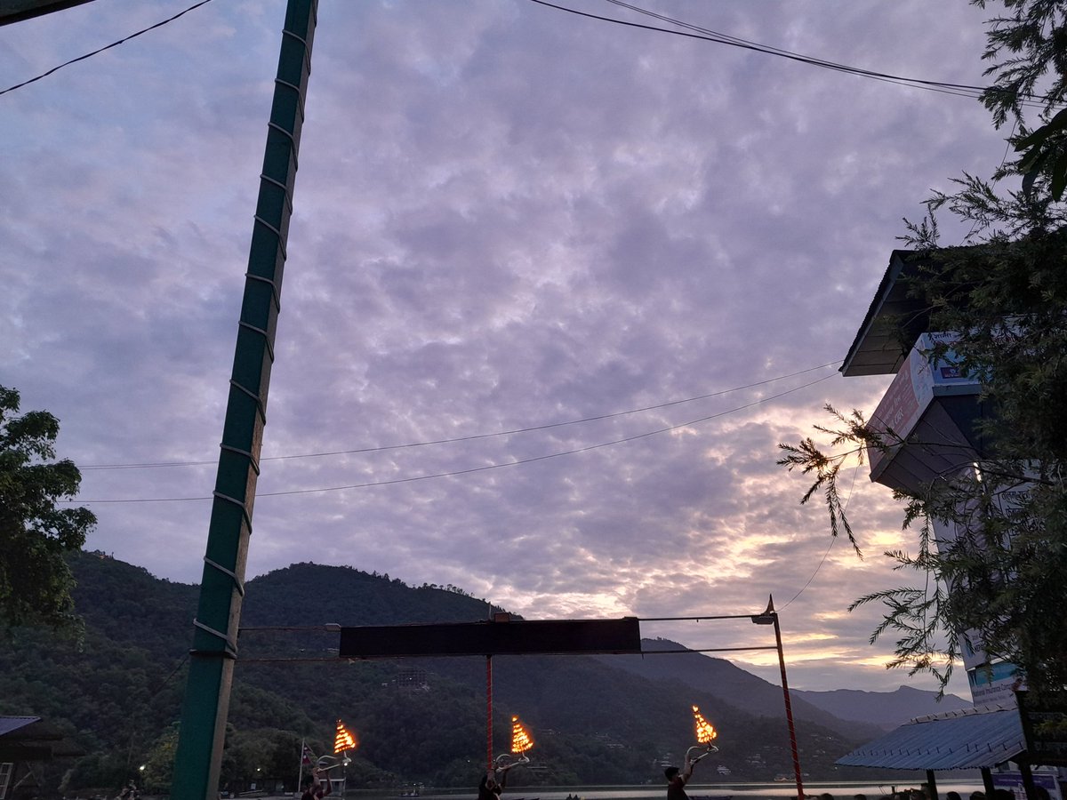subashacharya01's tweet photo. Pokhara#fewa https://t.co/v3ucos8hPq
