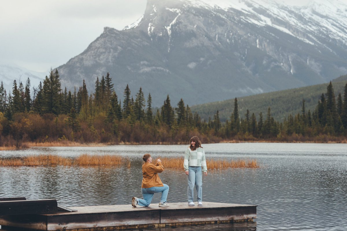 CharlieZeee's tweet image. GASP. Fiancé’d!