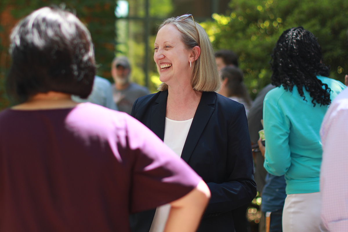 UVALaw's tweet photo. The #UVALaw community welcomed Leslie Kendrick ’06 as dean Monday with ice cream and plenty of hugs. #UVA https://t.co/zJi9sqhlr9