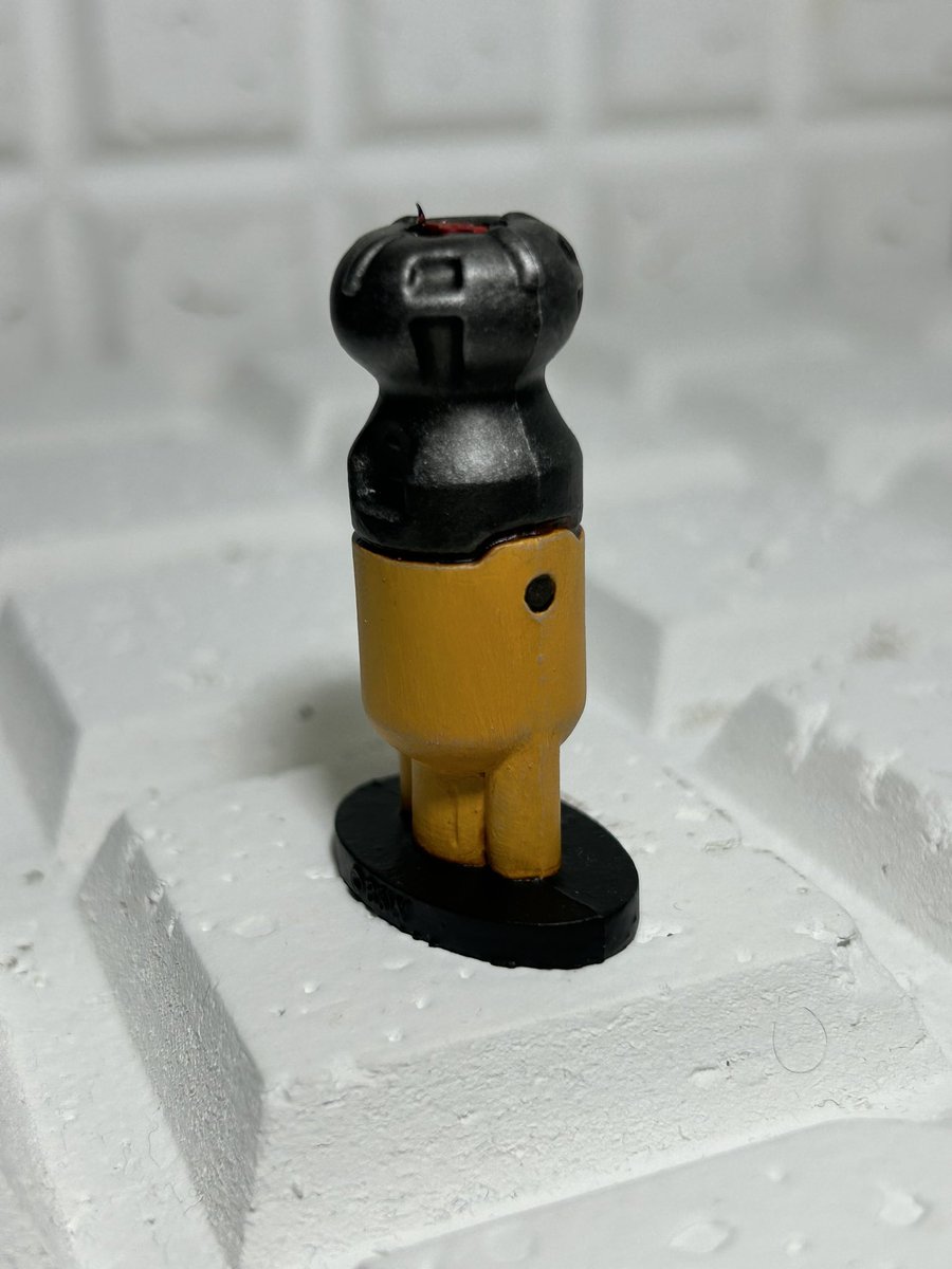 drvelbet's tweet image. フュージョンコアのフィギュア塗りました。
見つけるとつい拾っちゃうアイテム筆頭。

#fallout #フォールアウト #fusioncore 
#フュージョンコア