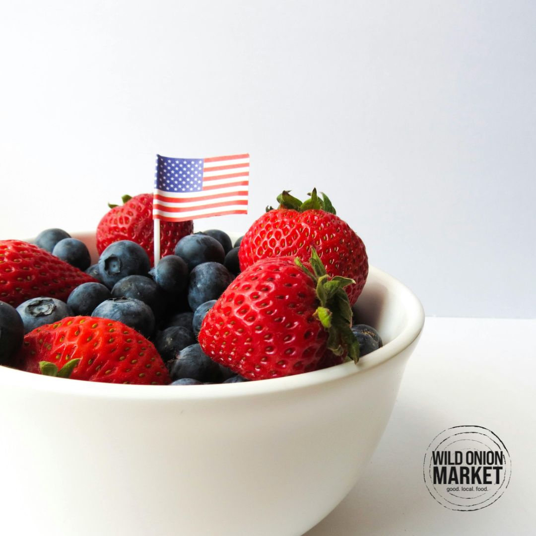 🇺🇸 Happy 4th of July from Wild Onion Market! 🇺🇸 🔔 We’re open 8 am-6 pm tomorrow. Stop by for your 4th essentials, and learn more about becoming an owner today. 
wildonionmarket.com/become-an-owne…