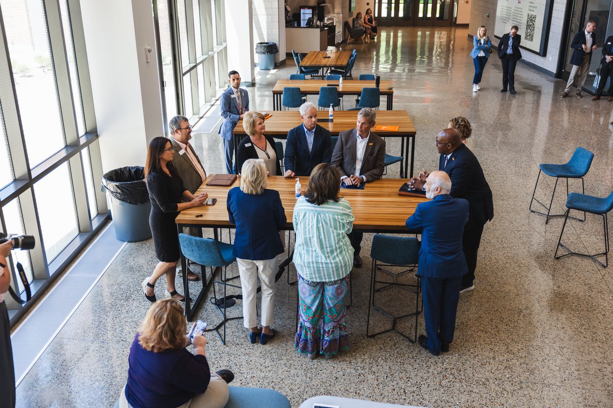 Gov. Bill Lee tweet media