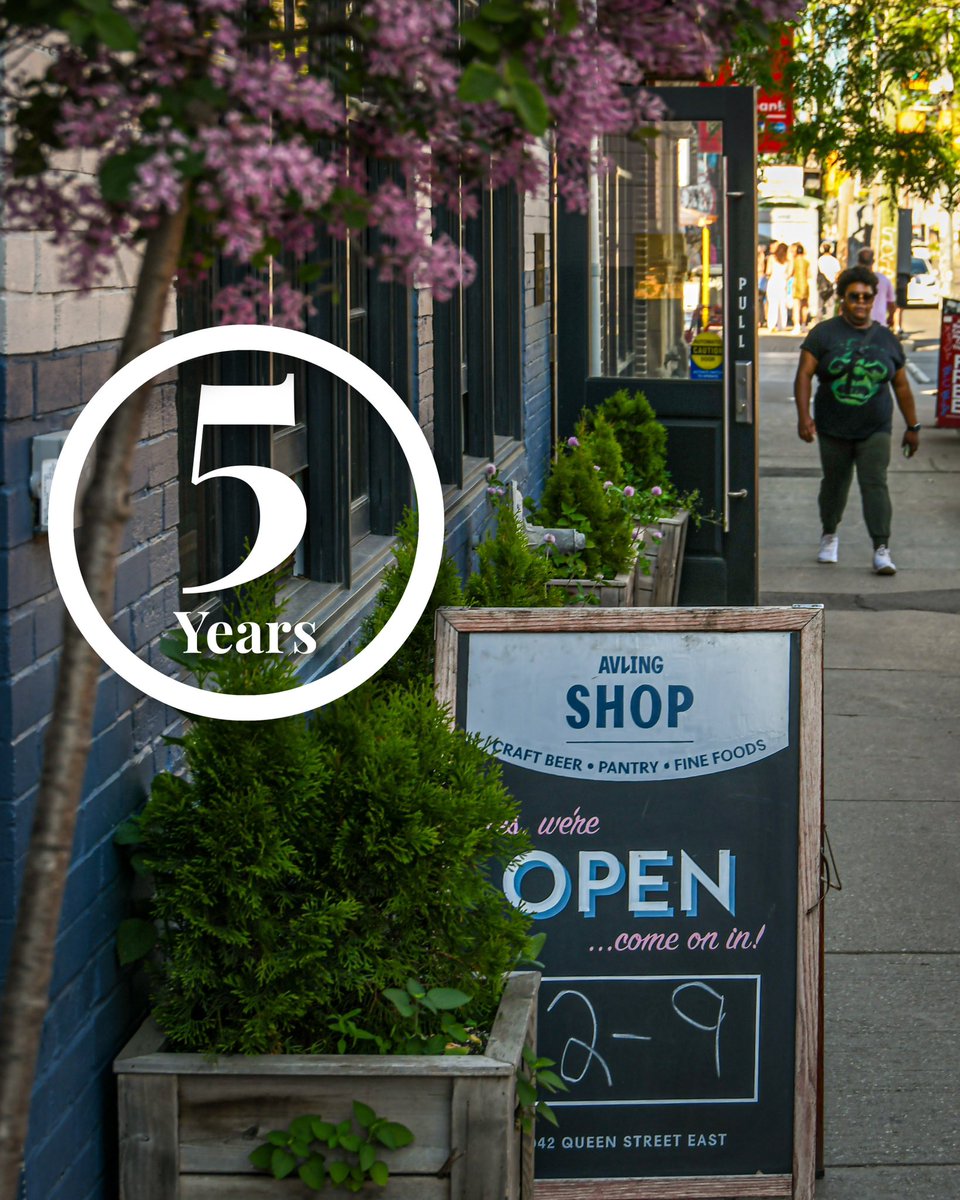 LeslievilleBIA's tweet photo. Our friends at #AvlingTO are celebrating their 5 years here with us in #Leslieville. Originally constructed as an A&P Grocery Store in 1949. Then used to grow bean sprouts in more recent years - https://t.co/kb0Aw5Nu18
