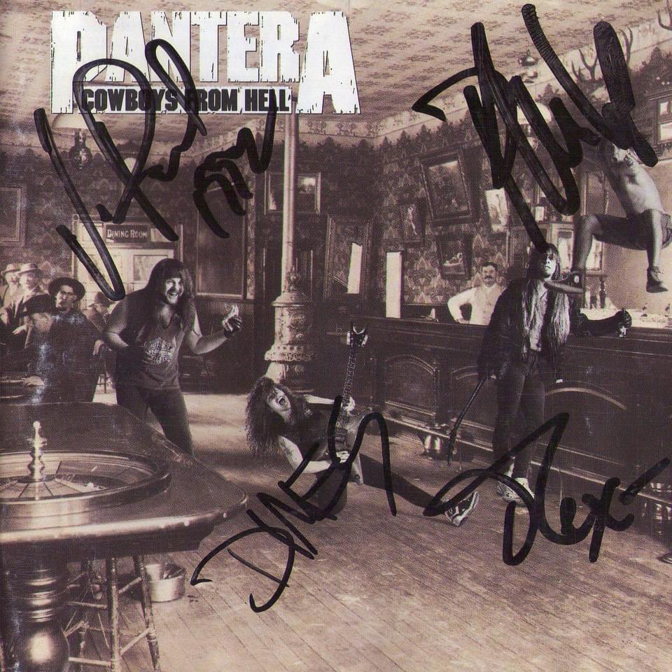 brian_mathew75's tweet image. My teen years were heavily influenced as you can see #getchapull #pantera