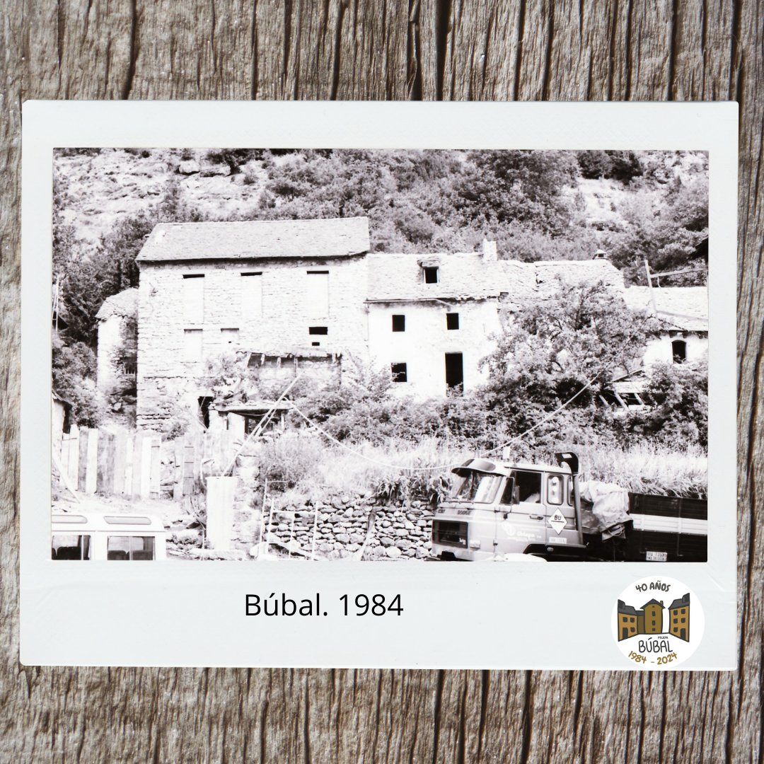 BubalPruepa's tweet photo. REHABILITACIÓN DE BÚBAL
#40añosPRUEPABúbal
#valledetena #pirineoaragonés #comarcaaltogállego #pueblosabandonados #PRUEPA #MEFPD #DGA https://t.co/einmIPX9zG