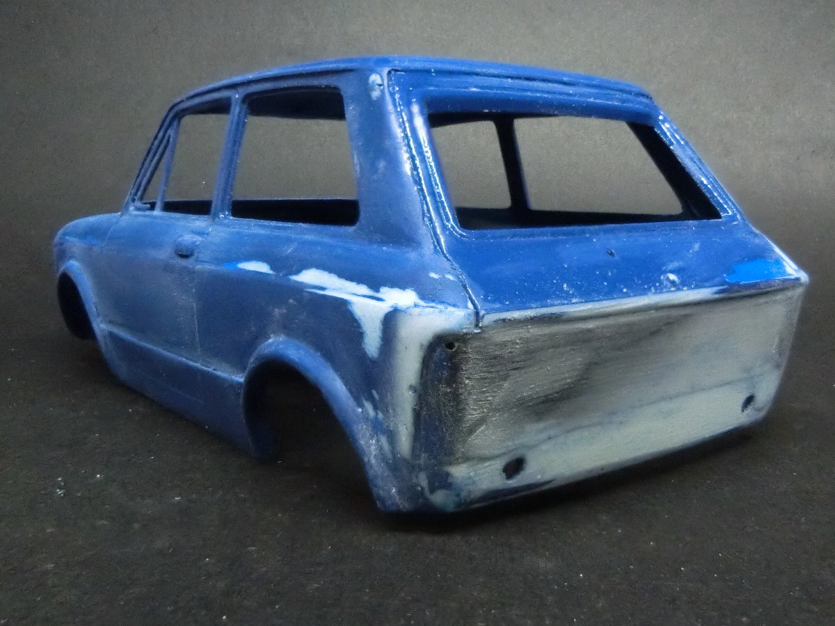 taku_onweb's tweet image. #2mgandini 
#2mgandini延長戦
残念ながら間に合わずでしたが、引き続いて作業続けますので～♪
いや、セリカ合間にかまけすぎたのがまあ言い訳なんですが（←マテや）
A112は地道にとして5の方タイヤ付けたらもう出来るんじゃねと言われそうですが・・・
仕様変更もする予定で内装作り変えなんですよ