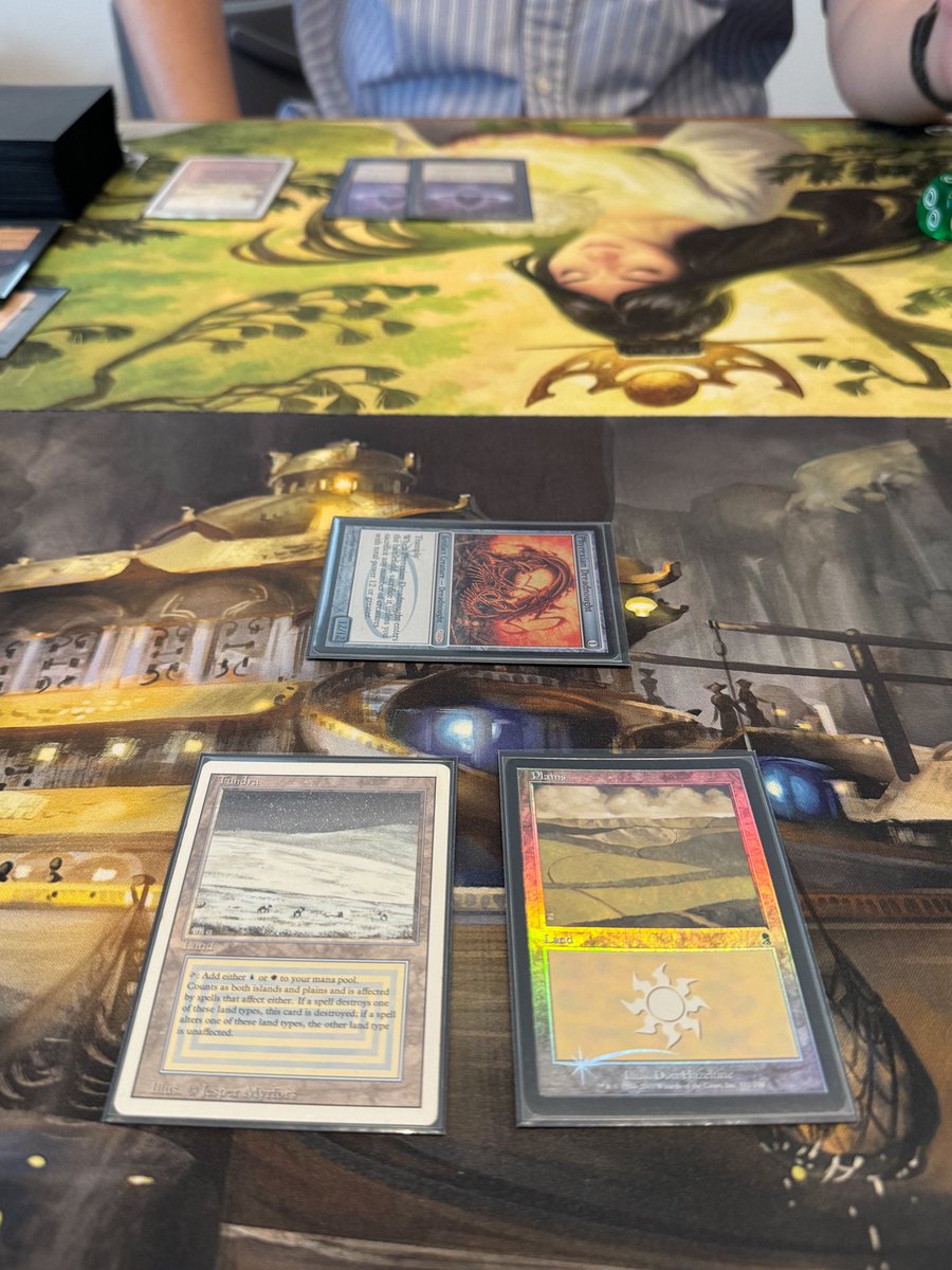 RyoheiKaneshima's tweet photo. 今日は約半年ぶりにレガシーをプレイ！その後はポケカclassicや遊戯王EXなど、、、盤面がずっと平成で良い！ https://t.co/mRGADQXXZr
