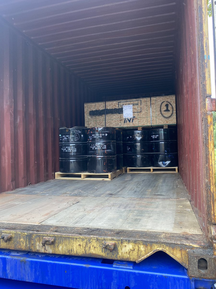 BTTUK_Tillage's tweet photo. Christmas has come very early at BTT Uk HQ with more products arriving from Canada 🇨🇦 and  being immediately shipped out to waiting customers 🚜💪.
@BourgaultVos @icb_bttuk @FarmMarketplace @hattonmark40 @FarmersGuide https://t.co/kdUmFZs4Zp