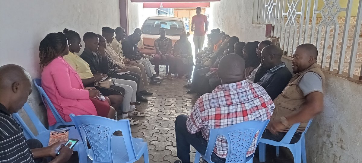relon_kenya's tweet image. Today we joined @DRSKenya to respond to an emergency #refugees who fled intercommunal clashes in Kalobeyei to Nairobi.  We assisted with food items to #elderly #disabled #expectantmothers #children Courtesy of @IRAP.
@hiltonfound @burugu_j @OpenSociety @OxfaminAfrica