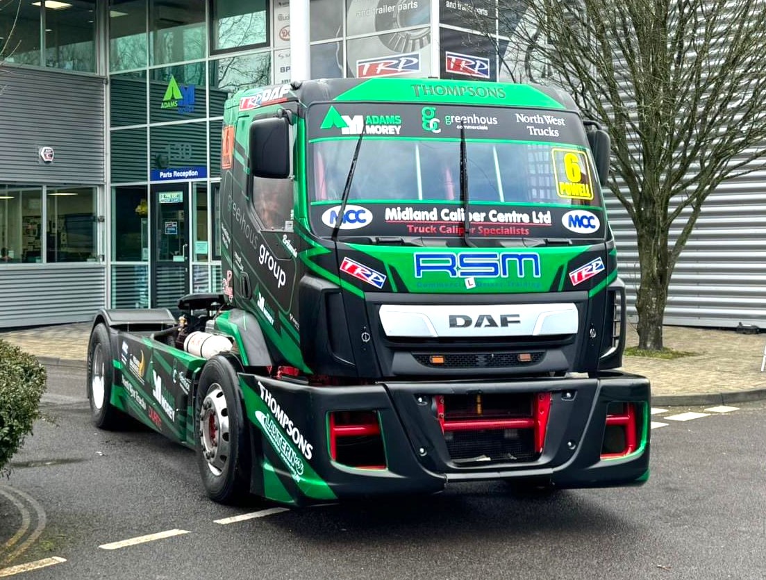 DAFTrucksUK's tweet image. This weekend see&apos;s the return of the @officialbtrc at Thruxton Race Circuit. 🏁

Expect to see lots of great DAF&apos;s around the show including the newly liveried DAF from JP Racing who will be battling it out on the track.

#BTRC #DAFTRucks #TruckRacing