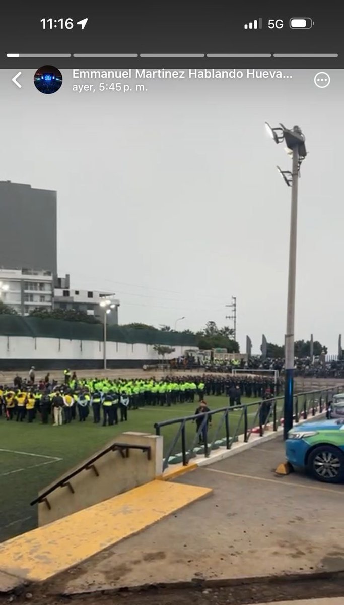 RevocaMiraf's tweet image. #VENDIDOS “hablando wevadas”. 

El productor del conocido podcast estaría trabajando para varios alcaldes. 

Incluso habría hecho un video a la “gestión” que usa supervisores para difundir en chats oficiales el referido contenido. HILO 🧵 

infobae.com/peru/2023/11/0…