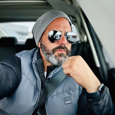 Slyrules's tweet image. #NouvellePhotoDeProfil