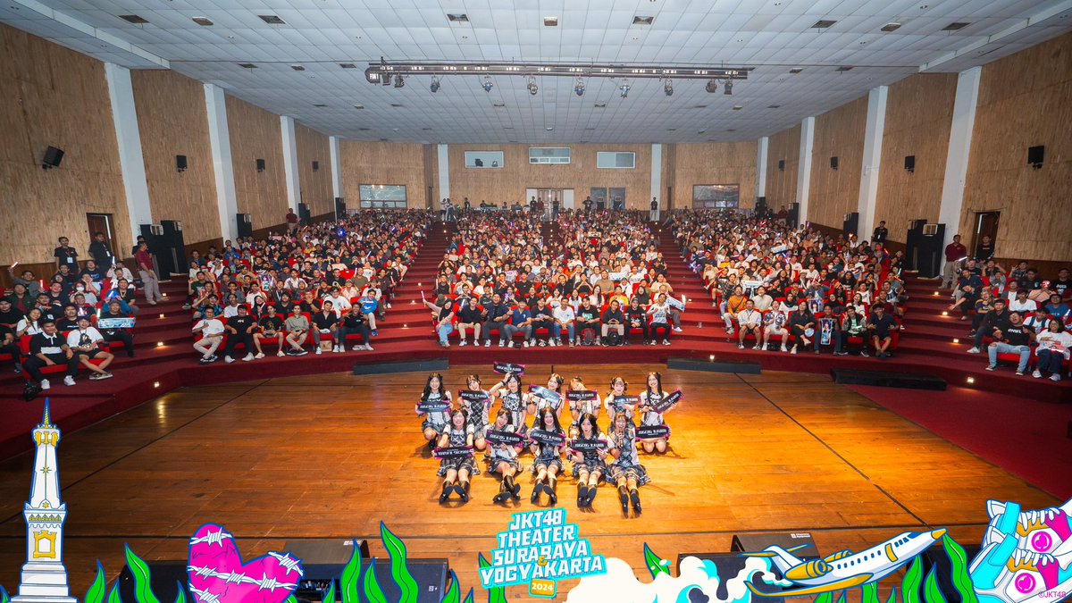 Terima kasih untuk semuanya yang telah menyaksikan pertunjukan hari ini! 

Bersiaplah untuk dipenuhi cinta sampai akhir pekan nanti! See you! 🫵🫵
 
MATUR NUWUN!

#JKT48TheaterSementara24
#JKT48TheaterSementaraDIY