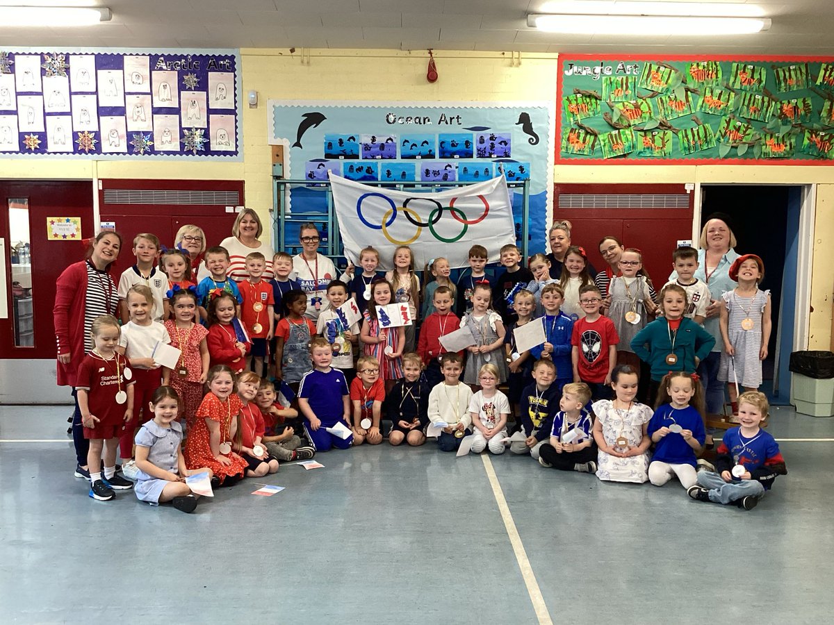 LeghVale's tweet photo. Reception have had a brilliant day celebrating the opening ceremony for the Olympics 2024! https://t.co/vXwk7afiij